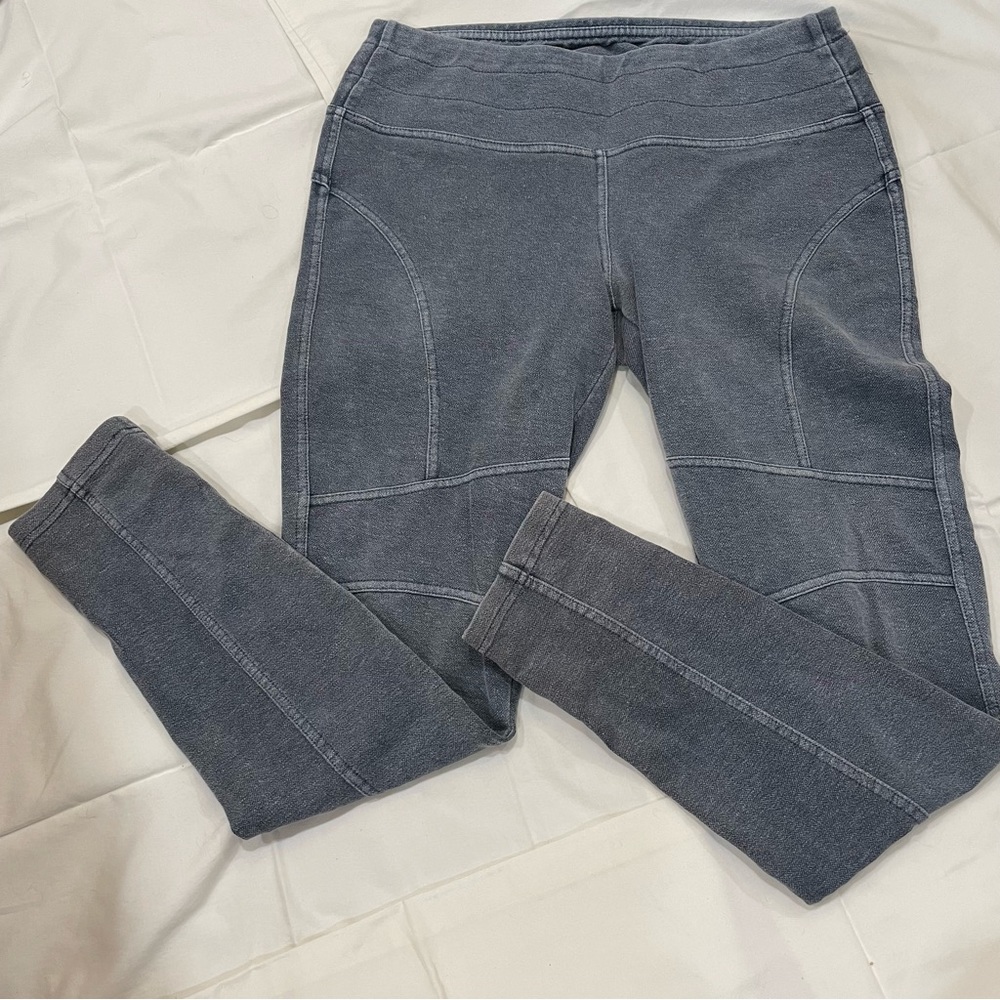 Prana Blue Jeggings with Back Pockets (Size S)